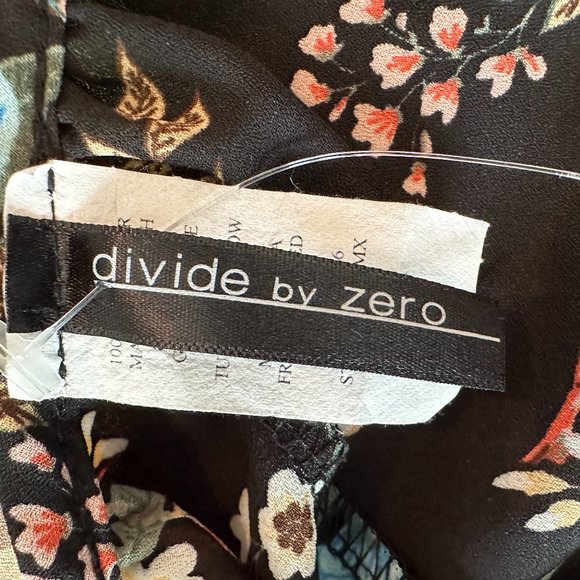 DIVIDE BY ZERO Flowy Boho Peasant Top - 3X - Picture 8 of 10